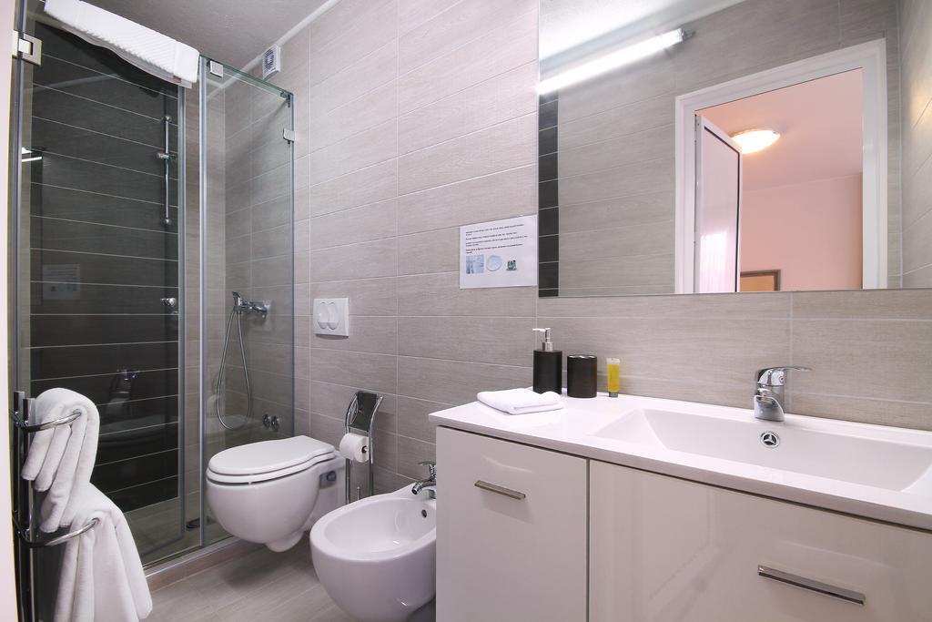Aruba Apartments Tivat Bilik gambar