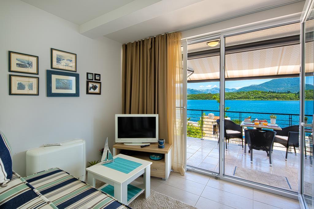 Aruba Apartments Tivat Luaran gambar