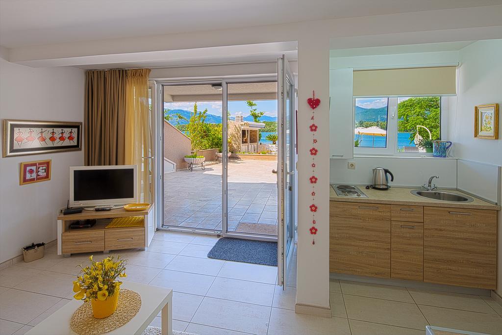 Aruba Apartments Tivat Luaran gambar